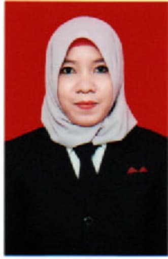 Ariani, S.KM., S. Gz