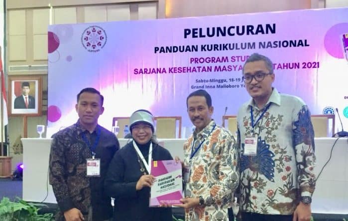 FKM Untad Ikuti Peluncuran Panduan Kurikulum Nasional S1 Kesmas