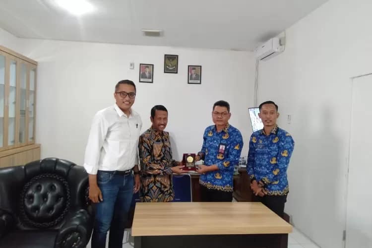 FKM Untad Jalin Kerja Sama dengan DLH Provinsi Sulteng