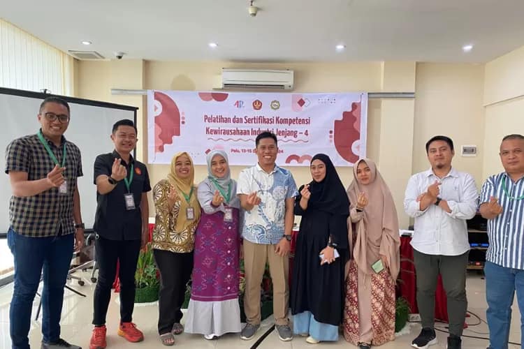 Gambar-WhatsApp-2024-12-14-pukul-231307_e5eea89a-2725980313