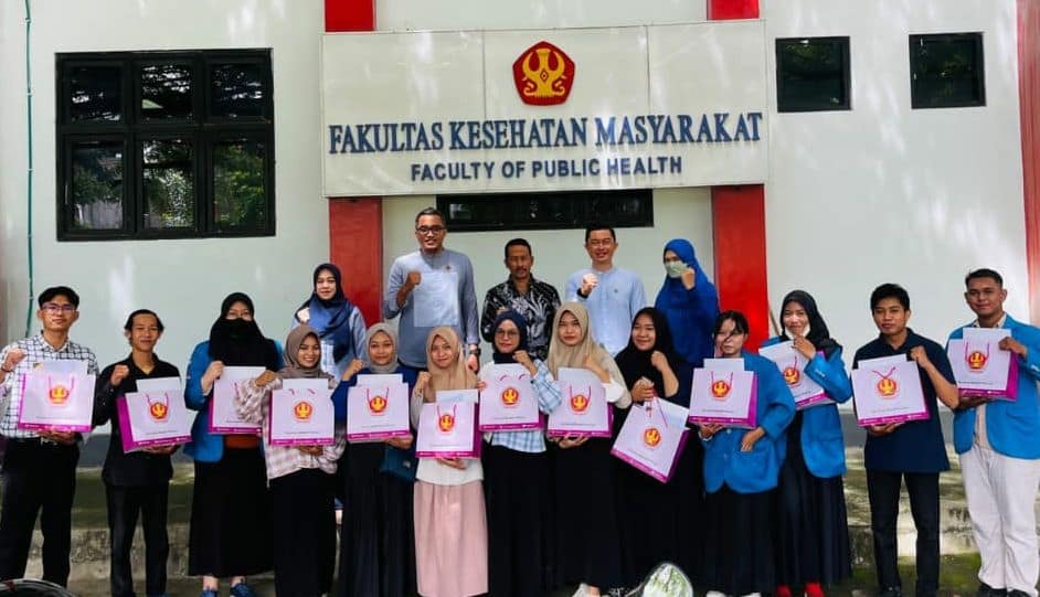 MEMBANGGAKAN!! Apresiasi Mahasiswa Berprestasi, FKM Untad Beri Reward, Para Pimpinan Beri Support Penuh